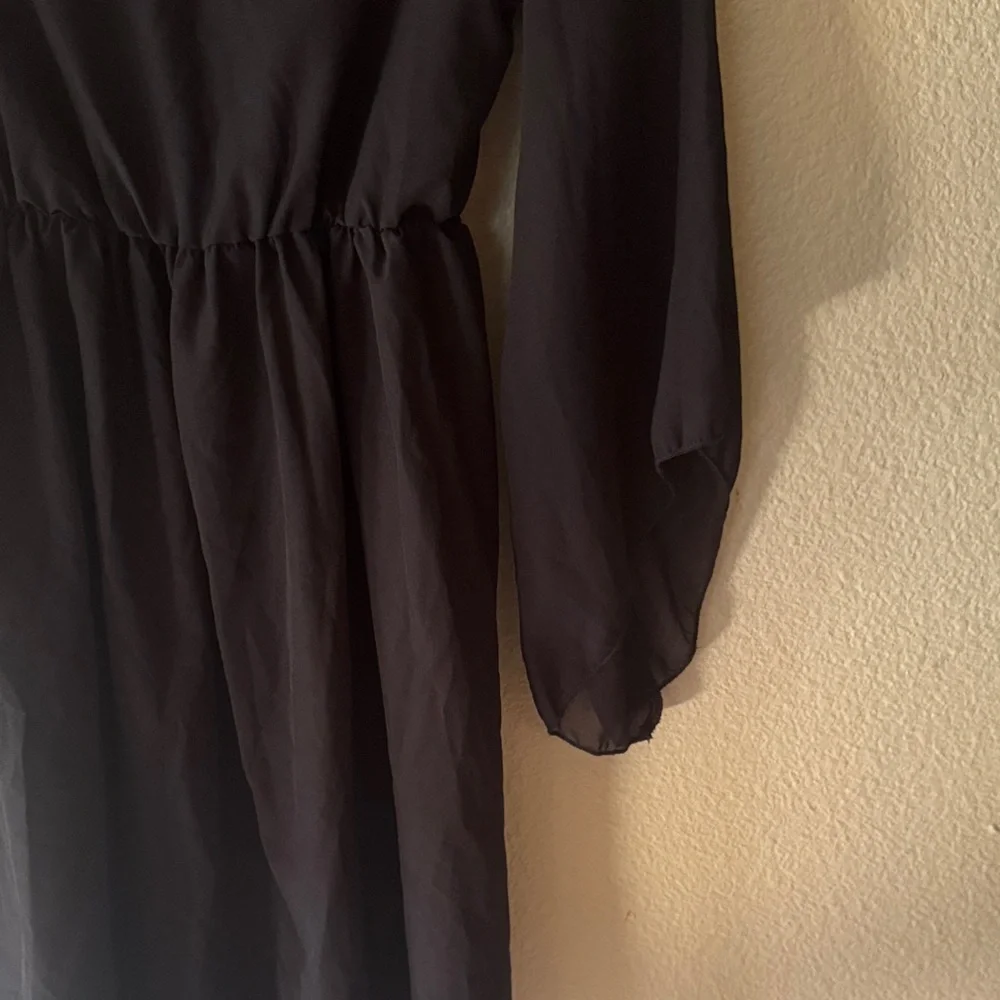 Girl’s Elegant Black Off-Shoulder Kids Dress - Picture 4 of 5